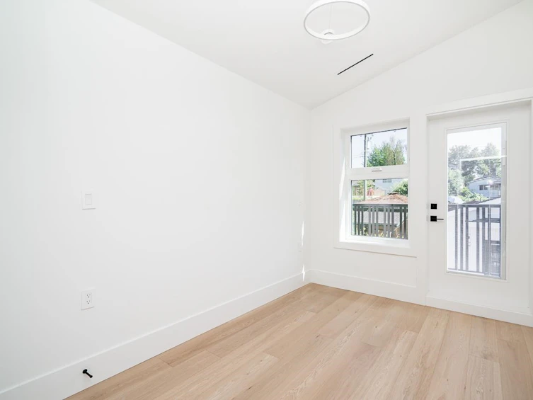 648 East 30th Avenue, Vancouver, BC, V5V 2V6 - 22