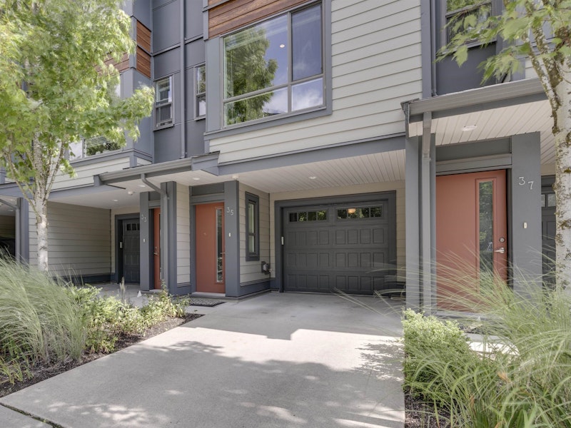 35 - 38684 Buckley Avenue, Squamish BC