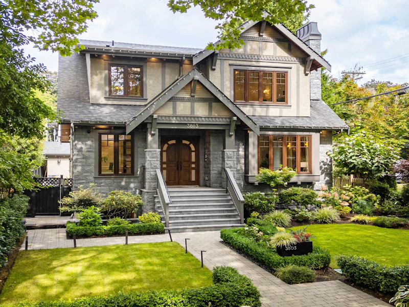 3803 W 26th Avenue, Vancouver BC V6S 1P3