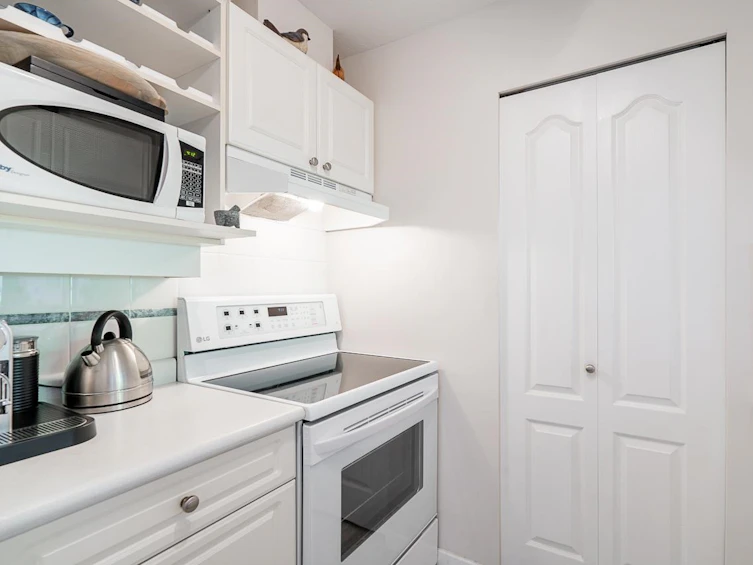 214-1588 Best, Surrey, BC, V4B 4G1 - 16