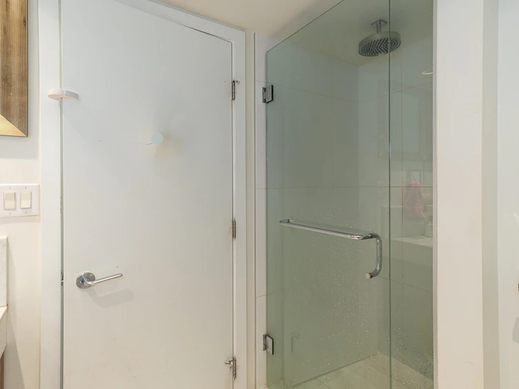 1601-788 Richards Street, Vancouver, BC, V6B 0C7 - 13