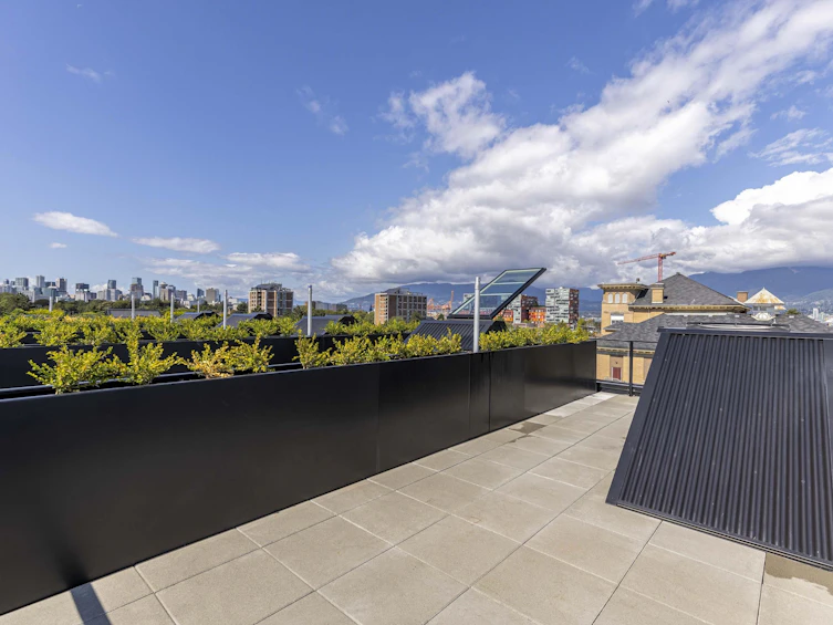 339-1120 East Georgia Street, Vancouver, BC, V6A 1Z3 - 39