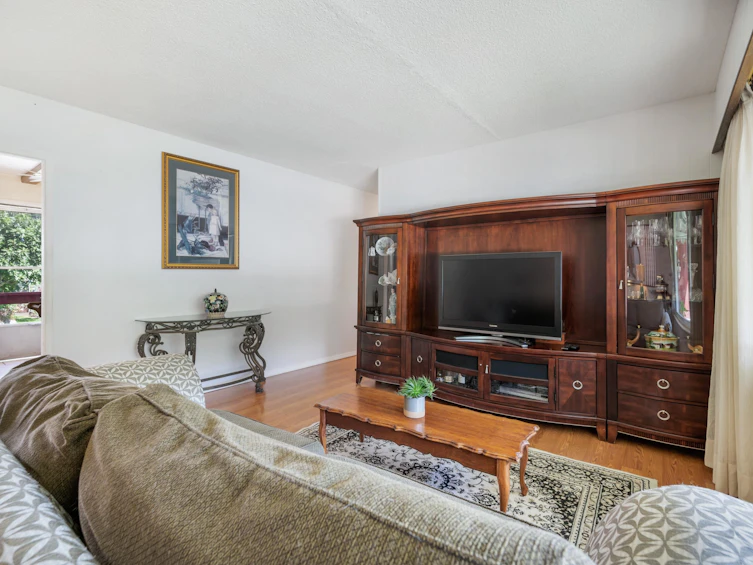 10108 Park Drive, Surrey, BC, V3V 3A7 - 6