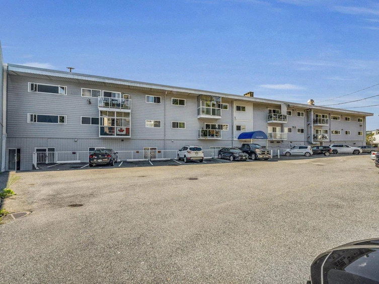 211-14881 Marine Drive, Surrey, BC, V4B 1C2 - 36