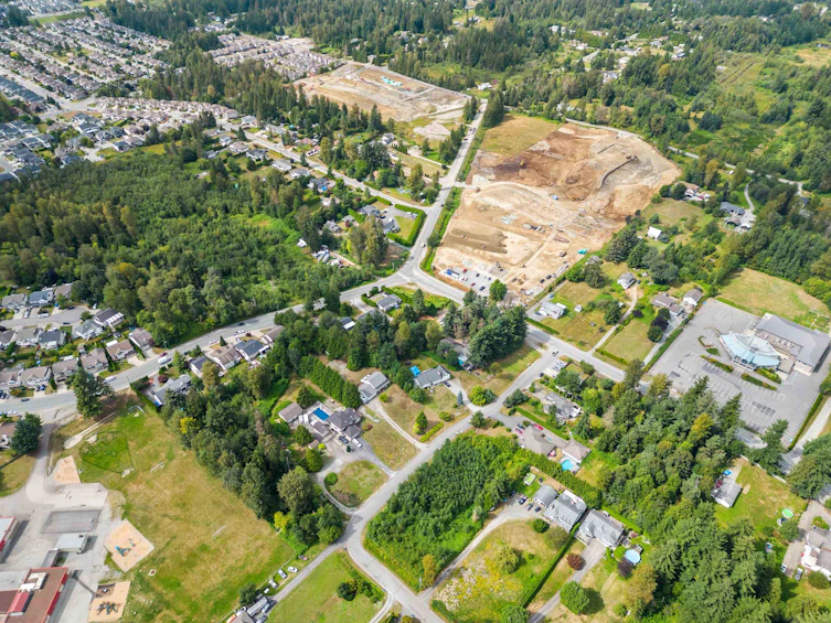 8569 Bannister Drive, Mission, BC, V2V 6Y3 - 8