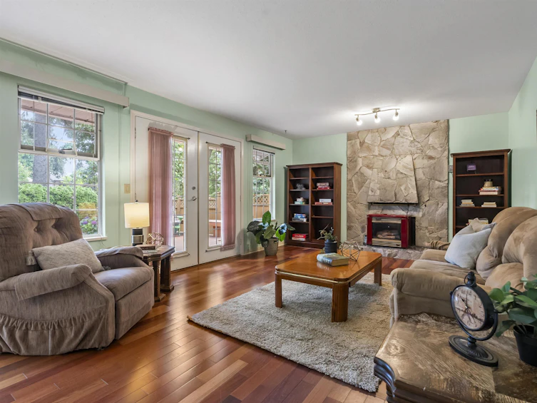 15450 92a Avenue, Surrey, BC, V3R 9B1 - 11
