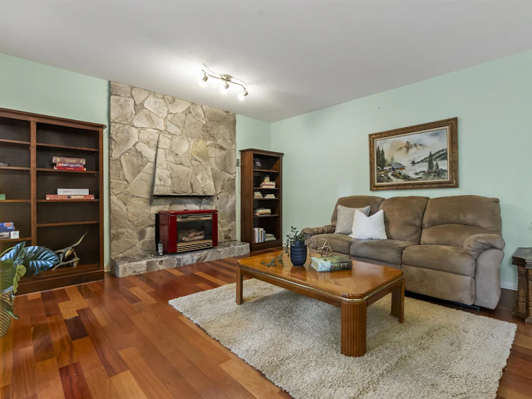 15450 92a Avenue, Surrey, BC, V3R 9B1 - 12