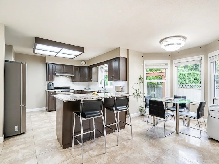 14328 86 Avenue, Surrey, BC, V3W 0N9 - 10