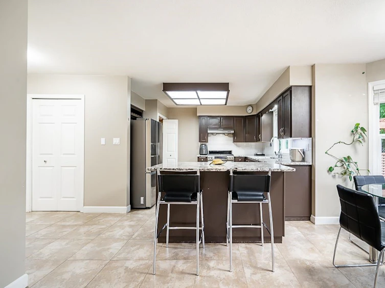 14328 86 Avenue, Surrey, BC, V3W 0N9 - 11