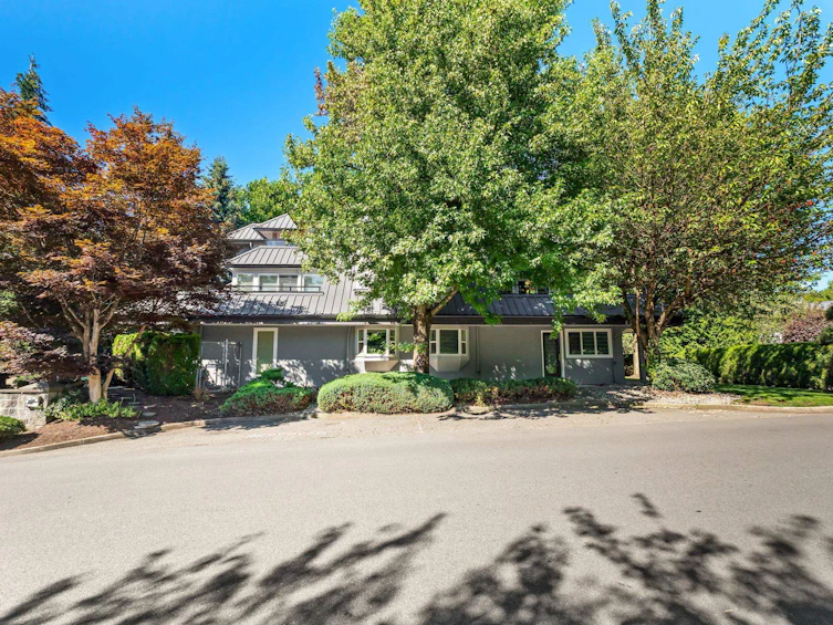 228-2700 Mccallum Road, Abbotsford, BC, V2S 6X9 - 2