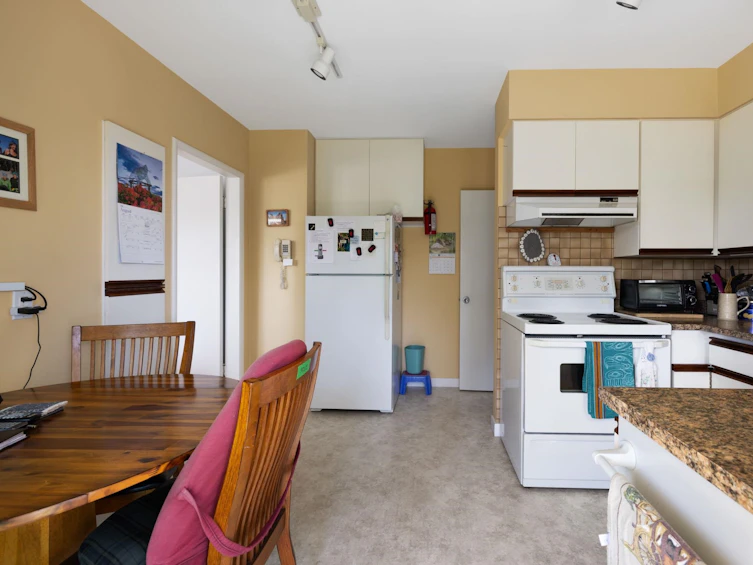 987 Melbourne Avenue, North Vancouver, BC, V7R 1P1 - 10