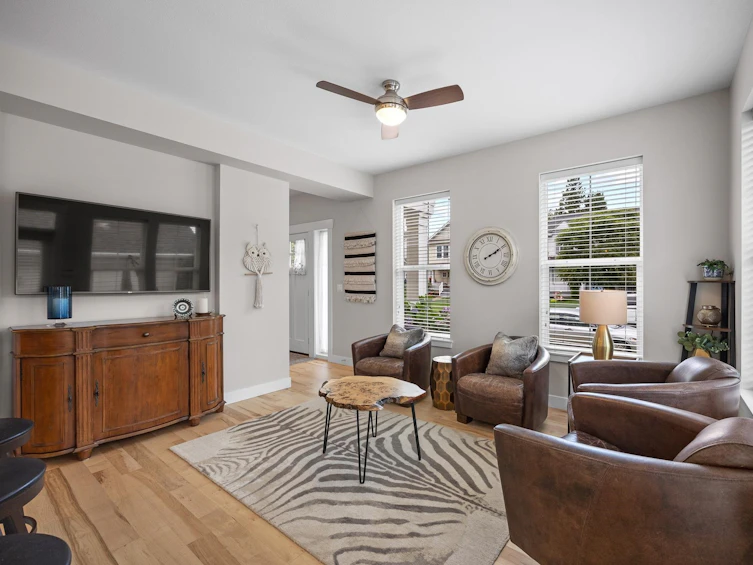17272 3a Avenue, Surrey, BC, V3Z 9P7 - 16