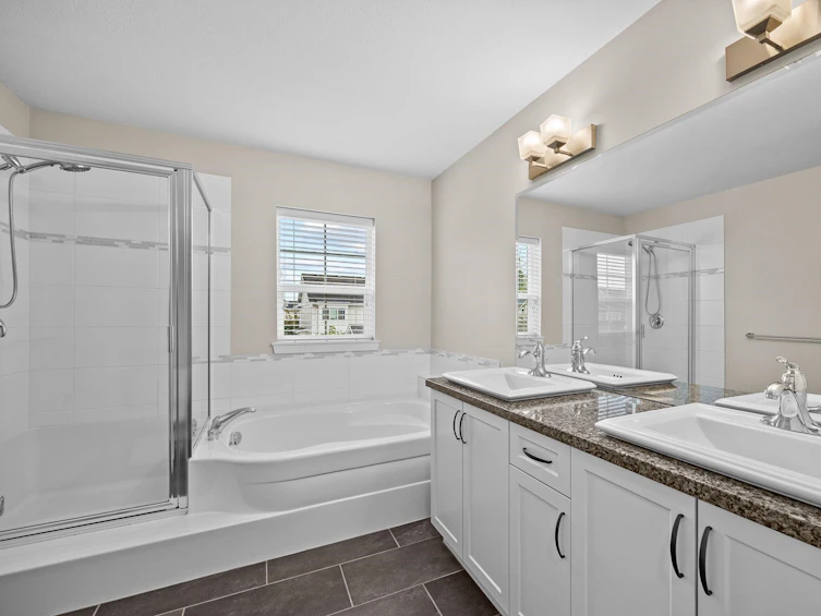 17272 3a Avenue, Surrey, BC, V3Z 9P7 - 24