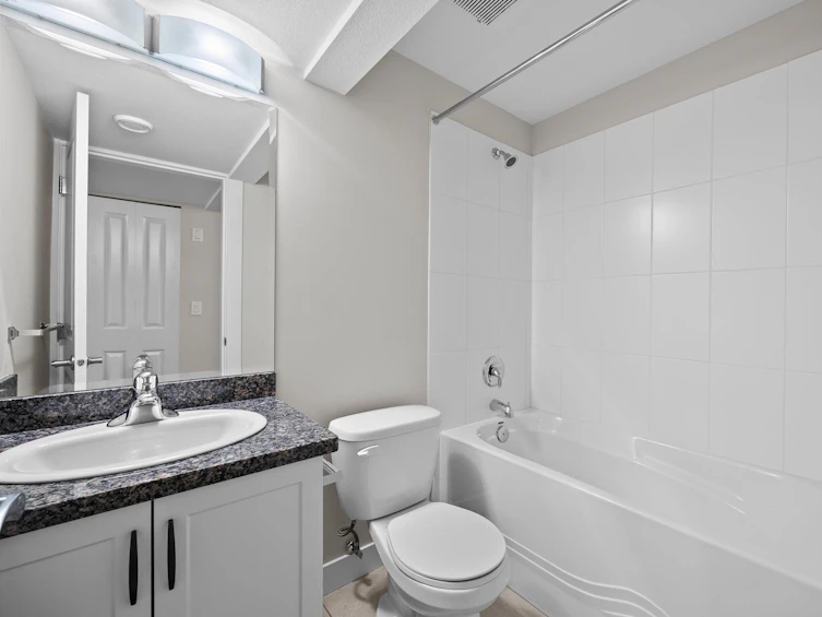 17272 3a Avenue, Surrey, BC, V3Z 9P7 - 25