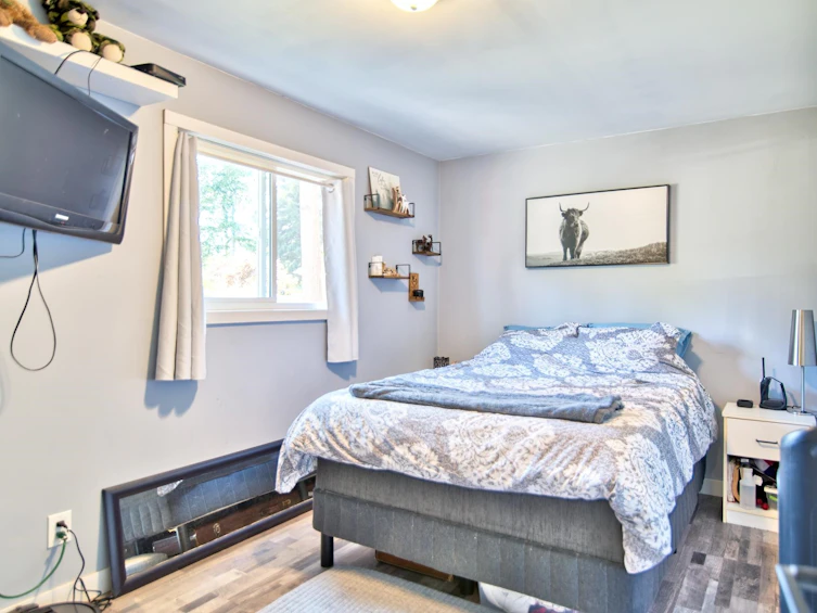 8045 Southwood Road, Halfmoon Bay, BC, V7Z 1A7 - 14