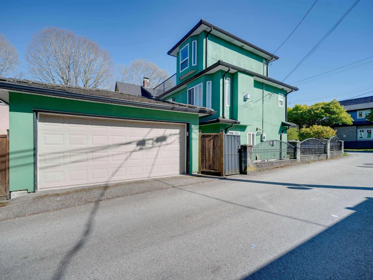 1843 E 22nd Avenue, Vancouver, BC, V5N 2P9 - 19