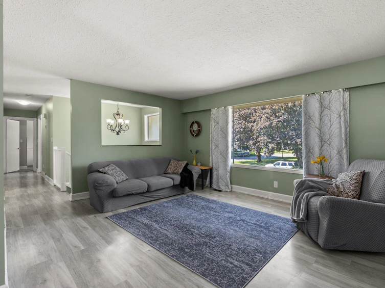 2440 Guilford Drive, Abbotsford, BC, V2S 5M2 - 4
