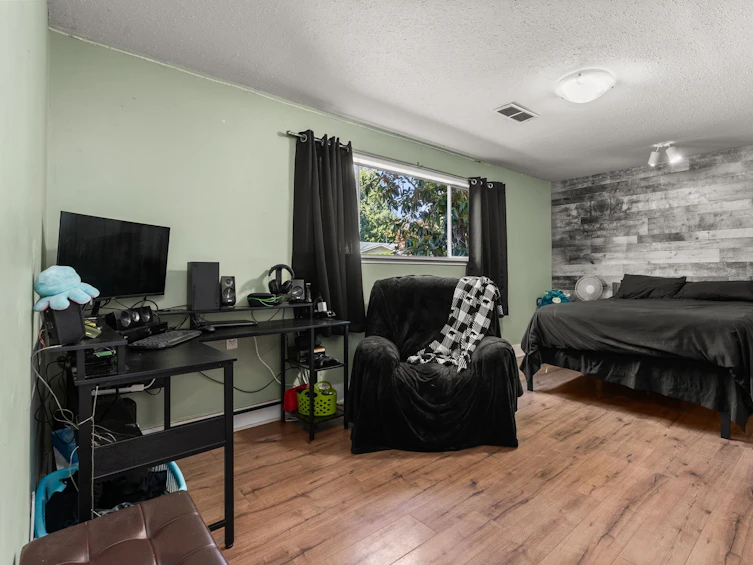 2440 Guilford Drive, Abbotsford, BC, V2S 5M2 - 25