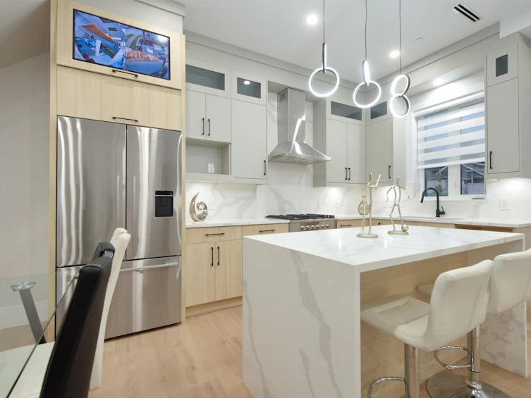4188 Slocan Street, Vancouver, BC, V5R 1Z3 - 11