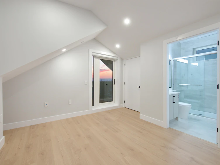 4188 Slocan Street, Vancouver, BC, V5R 1Z3 - 26