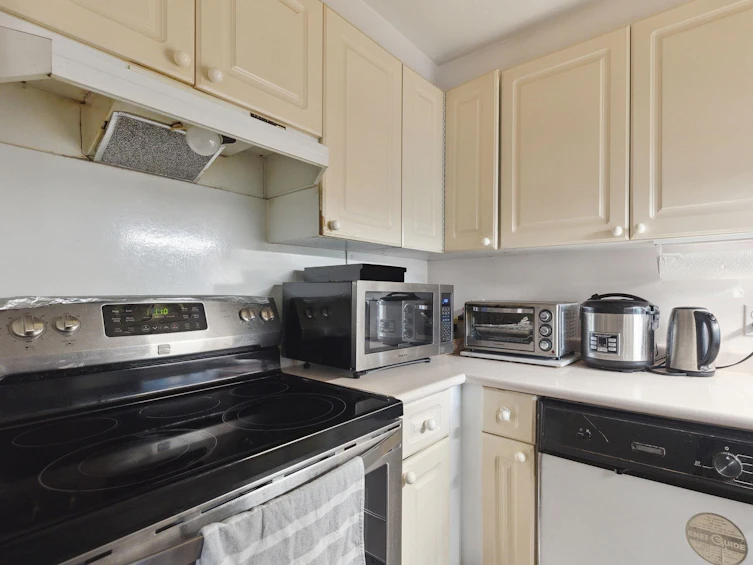 103-7051 Blundell Road, Richmond, BC, V6Y 1J5 - 9