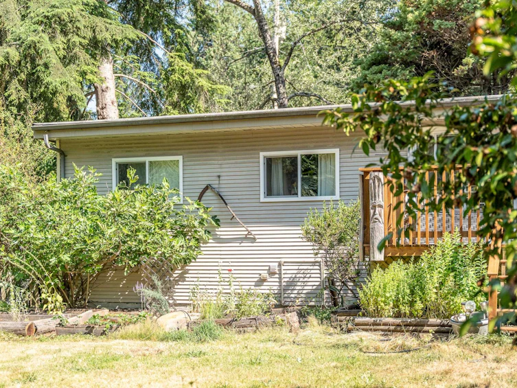 3395 Spruce Road, Roberts Creek, BC, V0N 2W2 - 26