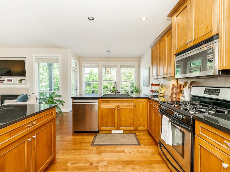 21075 83a Avenue, Langley, BC, V2Y 0B8 - 10