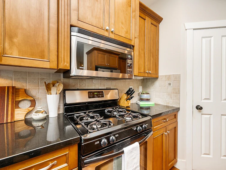 21075 83a Avenue, Langley, BC, V2Y 0B8 - 11