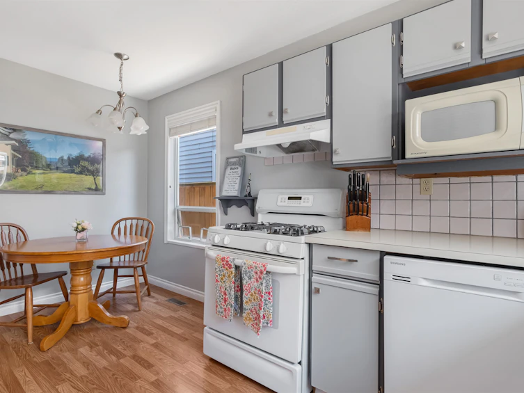 3435 Manning Place, North Vancouver, BC, V7H 2P5 - 11