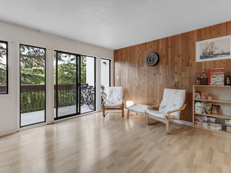 5 - 7321 Montecito Drive, Burnaby BC V5A 1R2