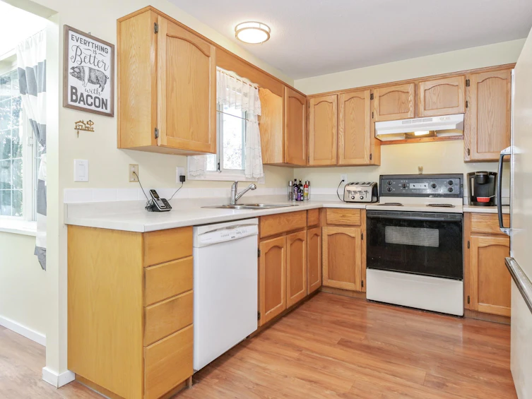 45787 Timothy Avenue, Chilliwack, BC, V2R 2S3 - 9