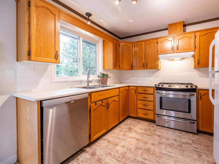 32928 Arbutus Avenue, Mission, BC, V2V 2R8 - 7