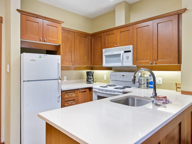 202 G2-4653 Blackcomb Way, Whistler, BC, V8E 0Y9 - 8