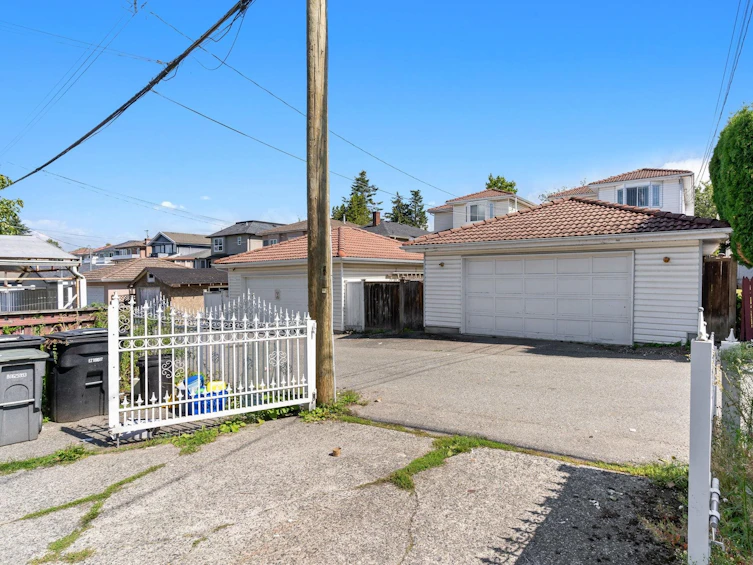 6238 Lanark Street, Vancouver, BC, V5P 2Y8 - 9