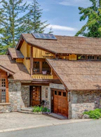 1581 Khyber Lane