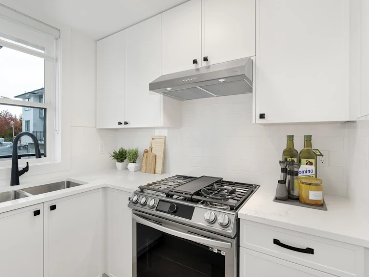 3-12635 63 Avenue, Surrey, BC - 2