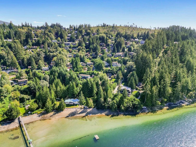6950 Porpoise Drive, Sechelt, BC, V7Z 0C8 - 3