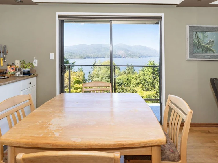 6950 Porpoise Drive, Sechelt, BC, V7Z 0C8 - 5