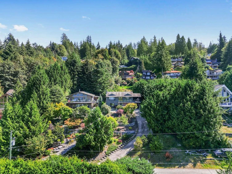 6950 Porpoise Drive, Sechelt, BC, V7Z 0C8 - 23