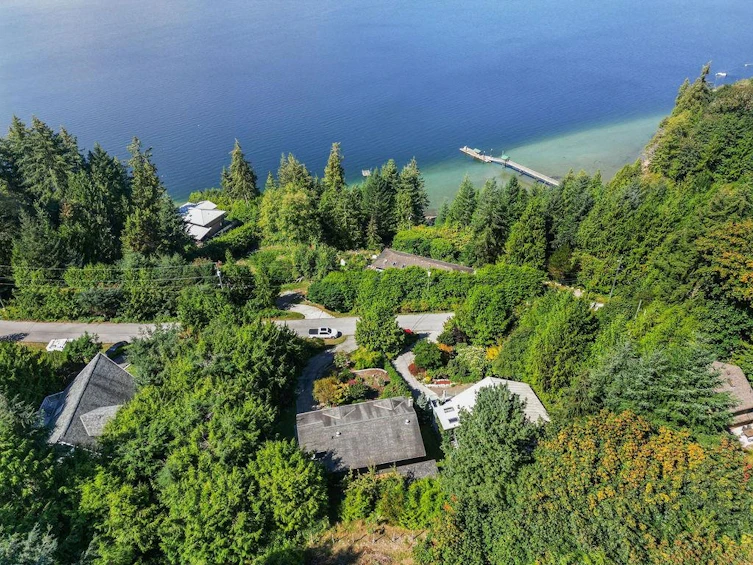 6950 Porpoise Drive, Sechelt, BC, V7Z 0C8 - 25