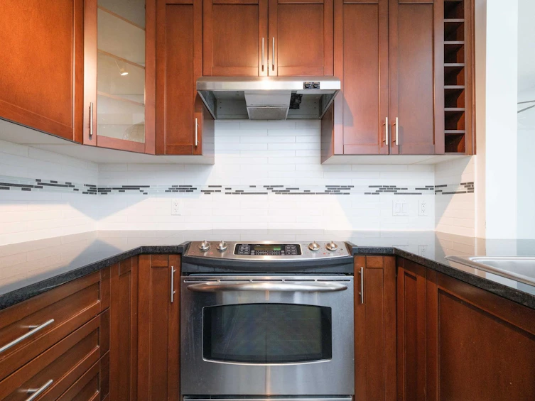 503-7478 Byrnepark Walk, Burnaby, BC, V3N 0B5 - 9