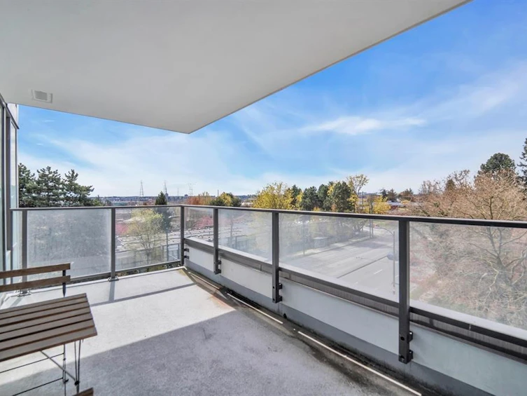 402-8238 Lord Street, Vancouver, BC, V6P 0G7 - 2