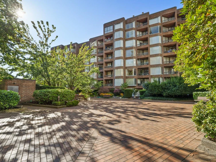 214-1330 Burrard Street, Vancouver, BC, V6Z 2B8 - 18