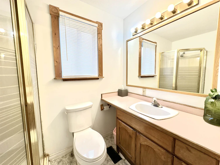11012 Hazelwood Street, Maple Ridge, BC, V2X 9P9 - 12
