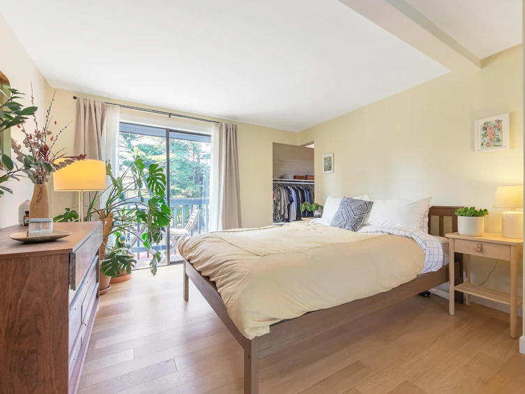 732 Hawks Avenue, Vancouver, BC, V6A 3J3 - 13