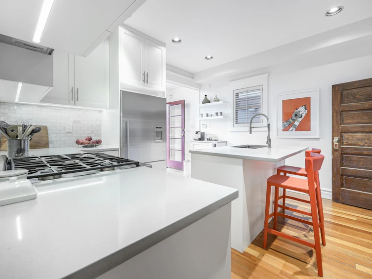 155 E 23rd Avenue, Vancouver, BC, V5V 1X1 - 8