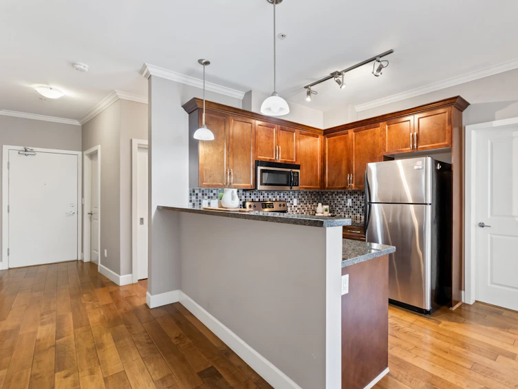 200-15268 18, Surrey, BC, V4A 1W8 - 6