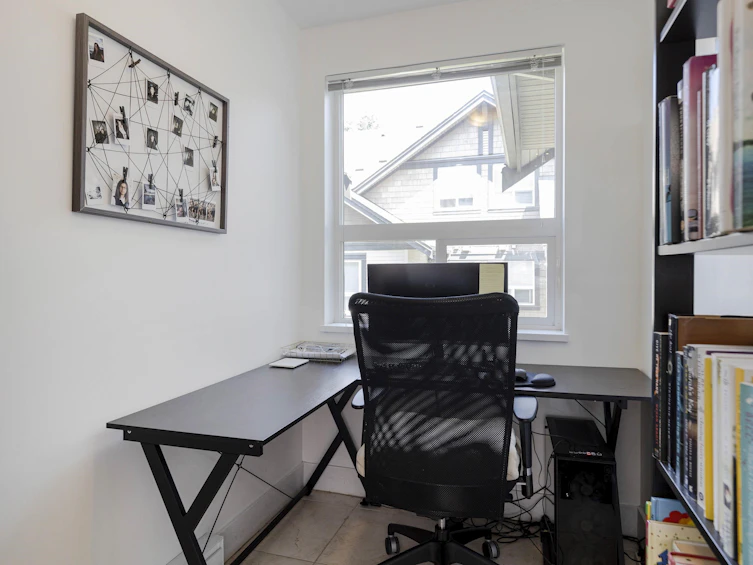109-4438 Albert Street, Burnaby, BC, V5C 2G2 - 18