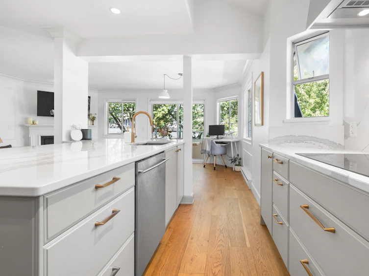 8-249 East 4th Street, North Vancouver, BC, V7L 1J1 - 20