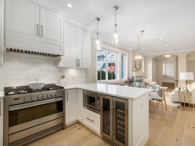 1248 East 23 Avenue, Vancouver, BC, V5V 1Y9 - 10